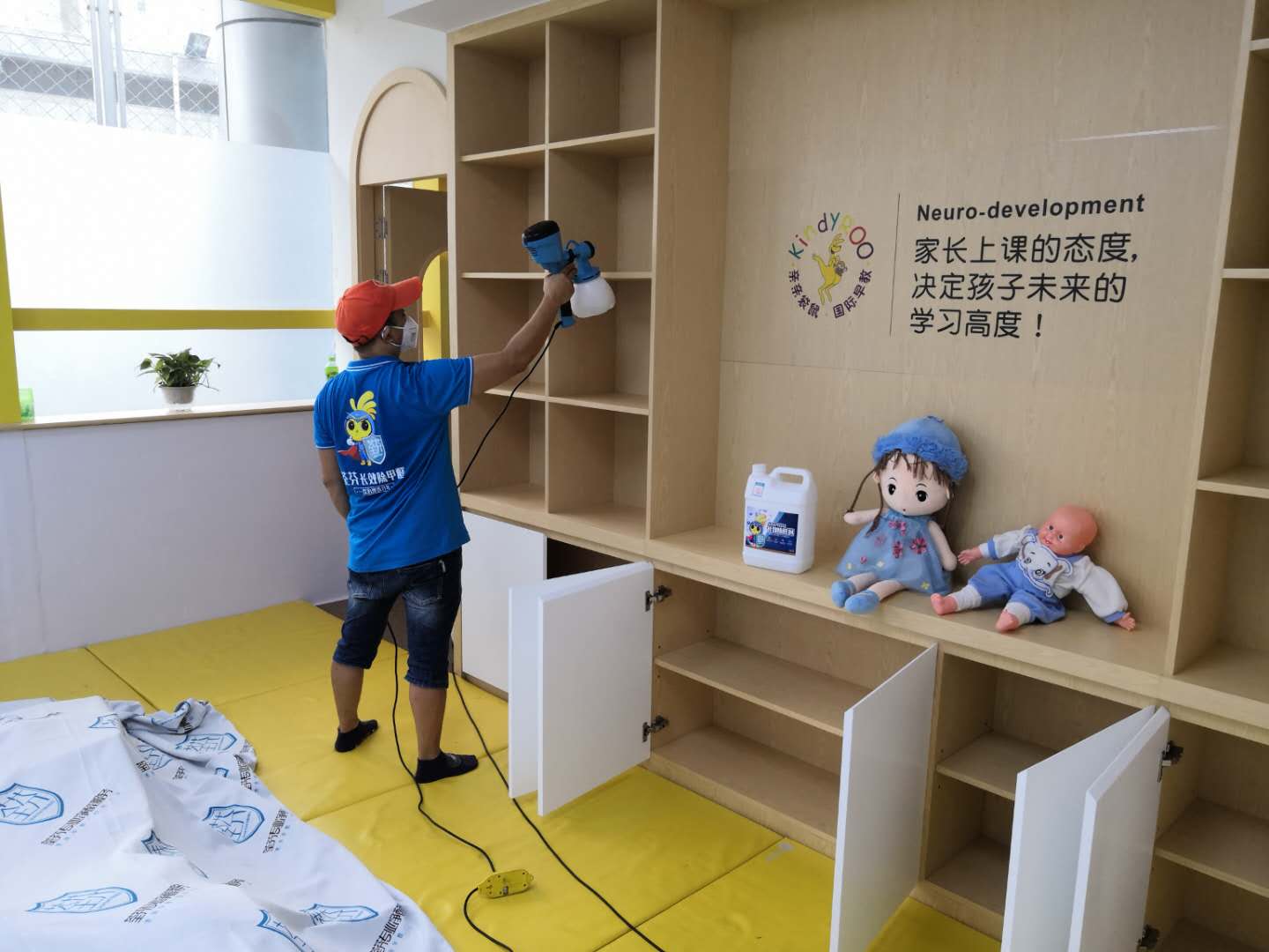 幼兒教師柜子全方位噴涂治理 幼兒教師柜子全方位噴涂治理